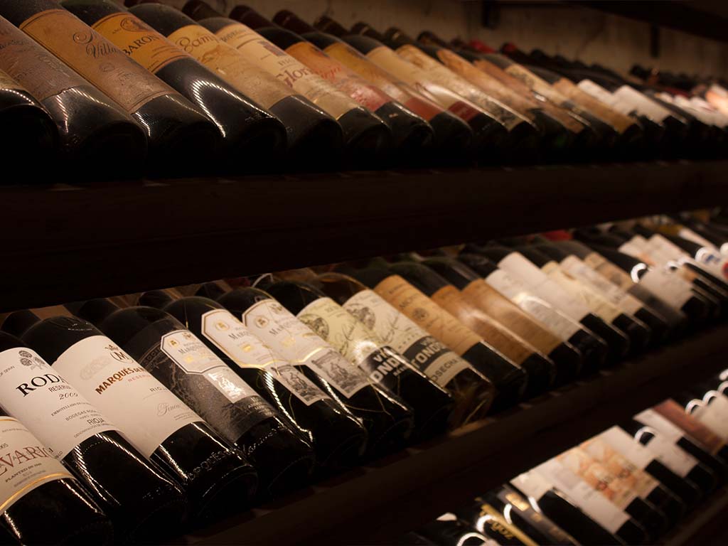 Vini Osteria trattoria a Cisano sul Neva DA PESCIUNETTU